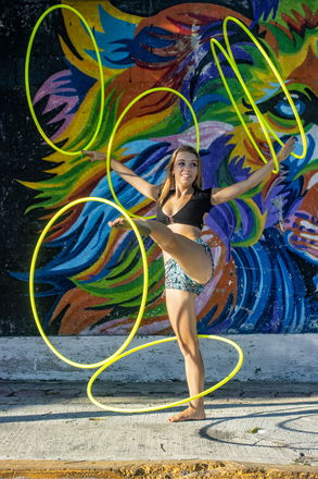 Promo Hula Hoop Sophia Circus Performer Devon