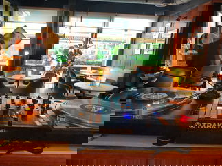 Promo DJ KJF Party DJ Buckinghamshire