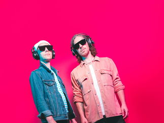 Promo Discoteca Electro Inspired DJ Live Party Band Kent