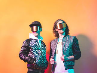 Promo Discoteca Electro Inspired DJ Live Party Band Kent