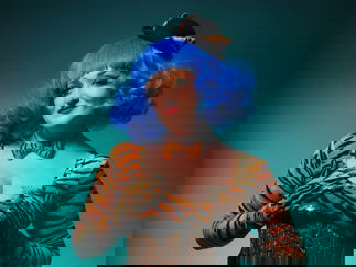 Promo Circus Cabaret Show Circus Performer East Sussex