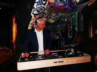 Promo DJ Empire Party DJ Kent