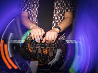 Promo DJ Megamix Live DJ Percussionist Durham