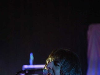 Promo (Oasis) Definitely Might Be Oasis Tribute Band Staffordshire