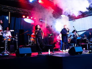 Promo Weekend Party Function Band London