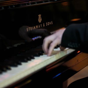 Promo Paul The Piano Player  West Sussex