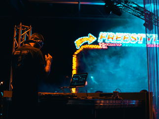 Promo PolyTone Wedding DJ Merseyside