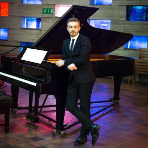 Promo Paul The Piano Player  West Sussex
