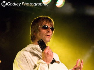 Promo (Oasis) Definitely Might Be Oasis Tribute Band Staffordshire