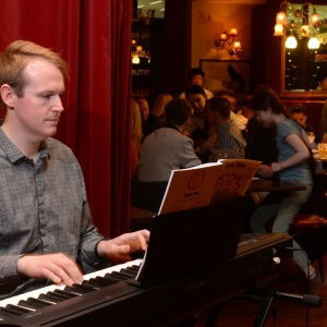 Promo David Pianist and Irish Whistle Player  West Midlands