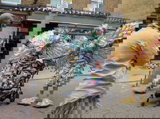 Promo Sequin Birds Street Performer London