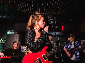 Promo Vivienne Rose Singer Guitarist London