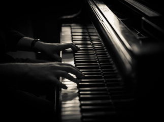 Promo Edmond Oakley Pianist Merseyside