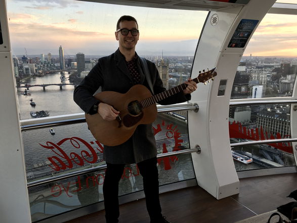 Promo Rich Alexander Singer Guitarist Hertfordshire
