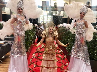 Promo Elegant Silver Stilt Walkers Stilt Walker Lancashire