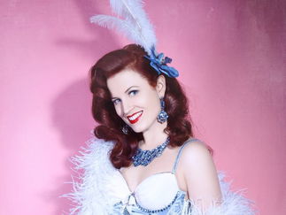 Promo Cabaret Burlesque Revue Dancer London