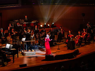 Promo Emily Haig Soprano Classical, Crossover and Musical Theatre Vocalist Lincolnshire