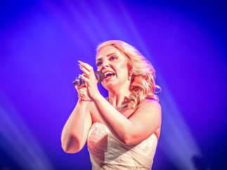 Promo Emily Haig Soprano Classical, Crossover and Musical Theatre Vocalist Lincolnshire