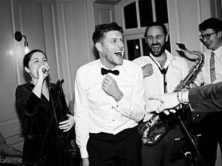 Promo Evelyn and The Vipers Rock, Pop and Soul Wedding Function Band Bristol