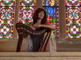 Promo Evelyn Haran Harpist & Vocalist London