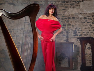 Promo Evelyn Haran Harpist & Vocalist London