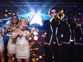 Promo Fix Up Look Sharp Function Band London