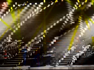 Promo (Queen) We Will Rock You Queen Tribute Band Staffordshire