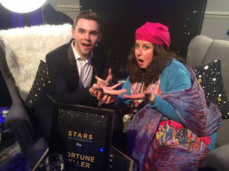 Promo Fun Fortune Teller Street Performer London