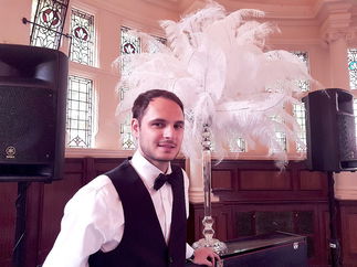 Promo Jon Andrews Singer/Pianist London