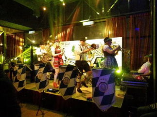 Promo Bier Stein Oompah Band Bavarian Style Oompah Band Kent