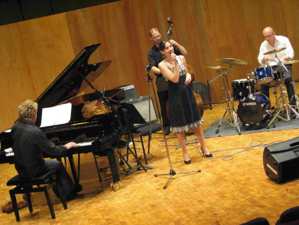 Promo Gabrielle Ghray Female Jazz Singer London