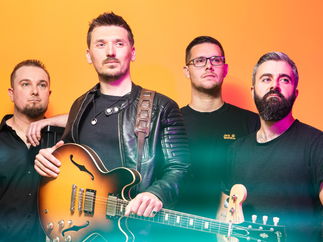 Promo Giant Function Band London