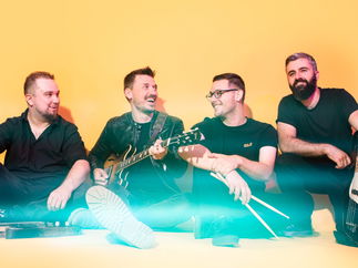 Promo Giant Function Band London