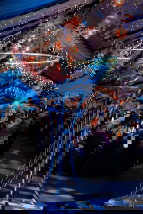 Promo Giant Martini Dancer Dancer Kent