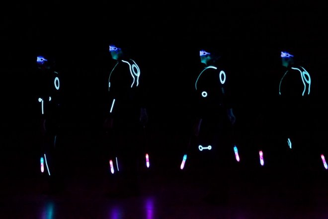 LED Glow Show | Circus Acts Leicestershire | Alive Network