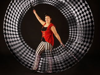 Promo GlowTastic Galaxy Glow Performer Bristol