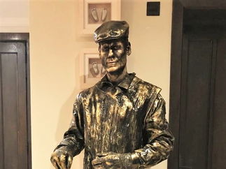 Promo Living Statuepeople Living Statue Surrey