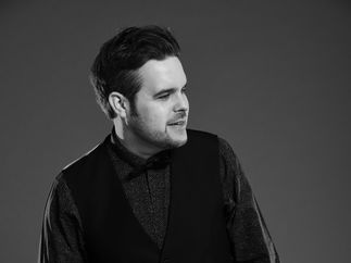 Promo Guitarist Adam Classical Guitarist Hampshire