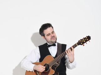 Promo Guitarist Adam Classical Guitarist Hampshire