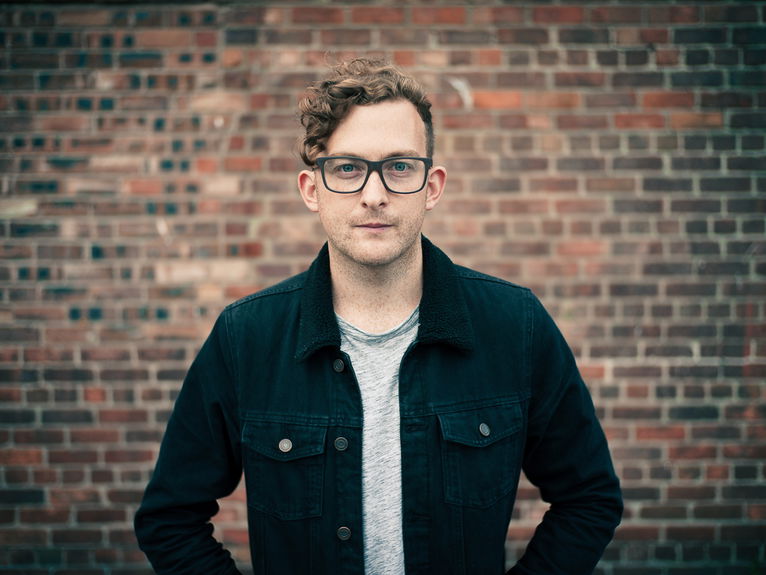 artists similar to Gregory Peter