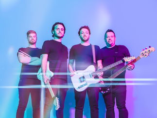 Promo Happy Hour Rock and Pop Party Band Kent