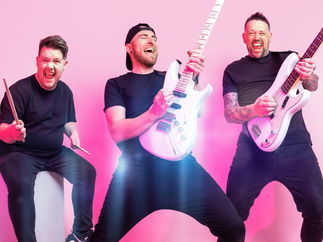 Promo Happy Hour Rock and Pop Party Band Kent