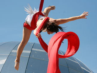 Promo Aerial Silk Displays Circus Performer London