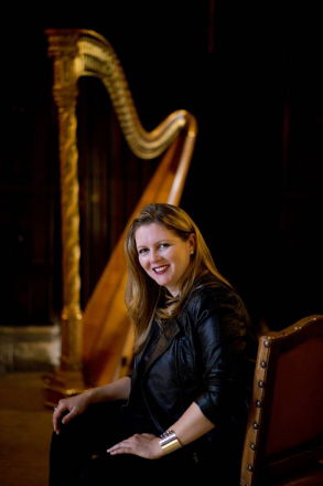 Promo Gold Harp Harpist East Sussex