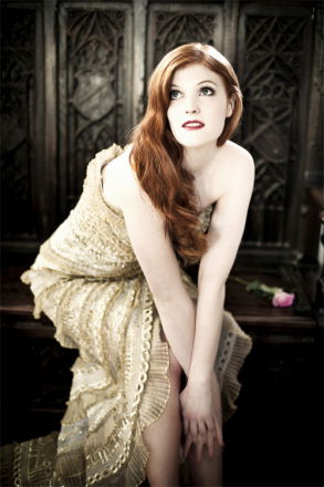 Promo Hayley Louise Solo Classical Soprano Singer Surrey