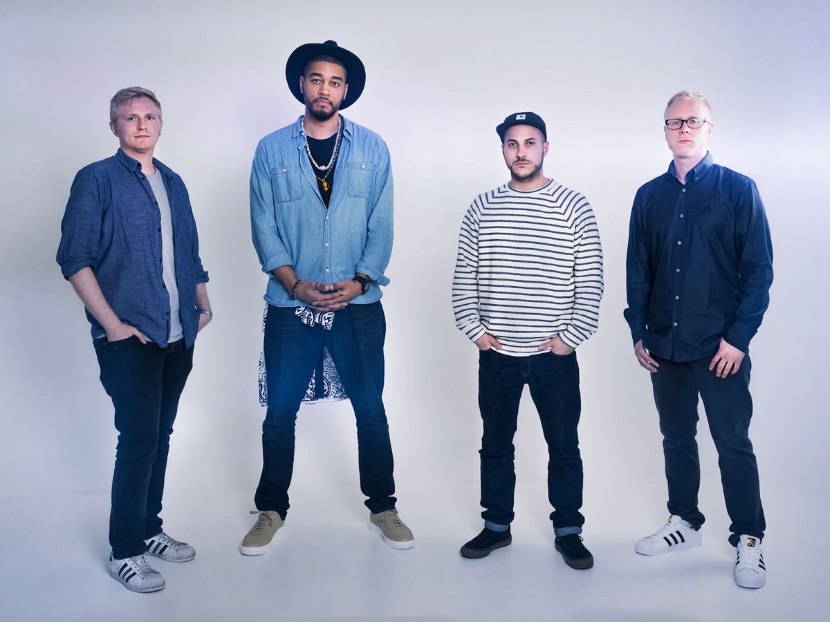 The Headliners Rock and Pop Function Band London Alive Network