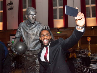 Promo Amazing Human Statues Living Statue London