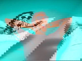 Promo Happy Hour Rock and Pop Party Band Kent