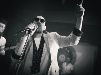 Promo The House Party 90s Club Classics Party Band South Yorkshire