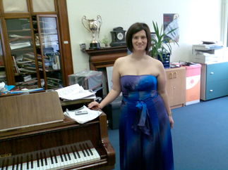 Promo Grace Note Soprano Singer With Pianist West Yorkshire